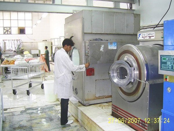 ماشین لباسشویی صنعتی